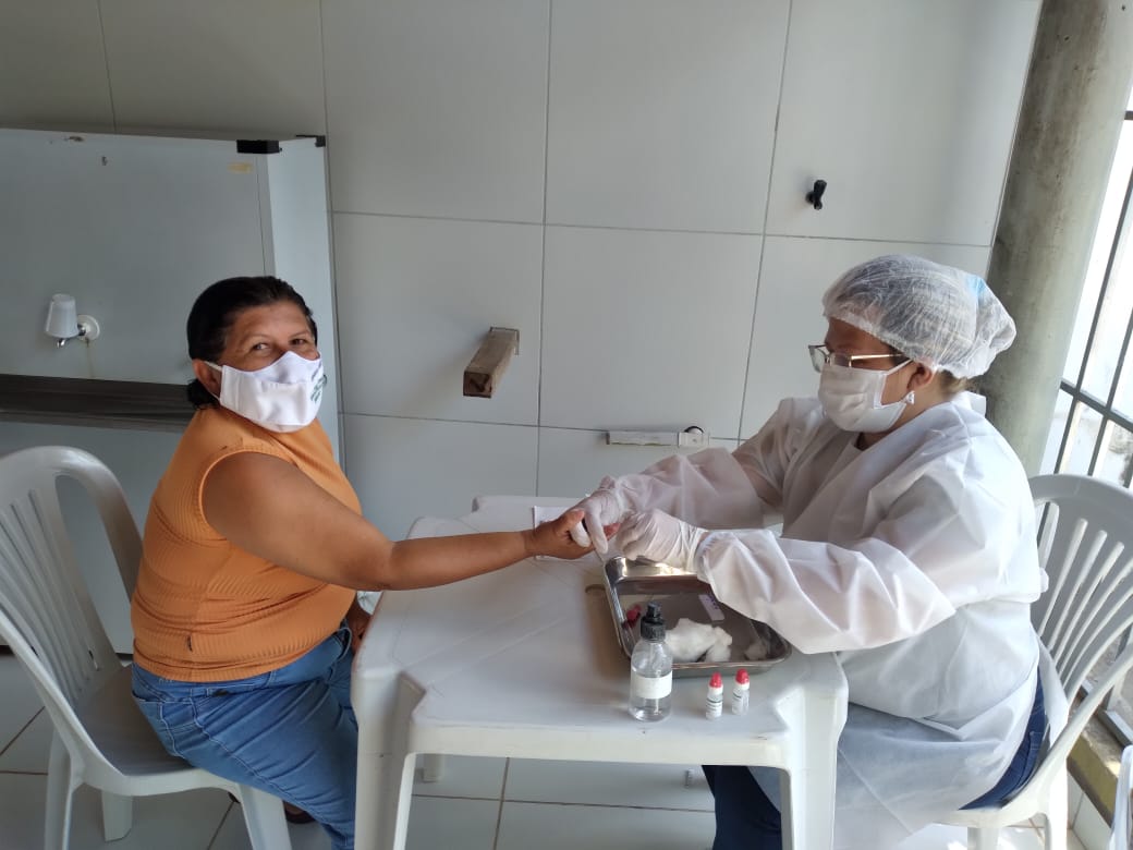 Imagem capa da notícia Secretaria Municipal de Saúde realiza testes de Covid-19 em mais de 70 servidores da rede municipal de Educação.