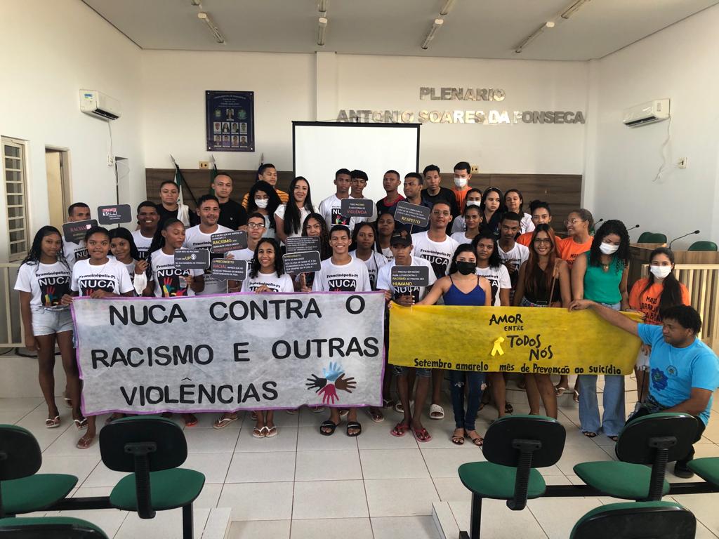 Imagem capa da notícia Articulação do Selo Unicef de Francinópolis realiza Roda de conversa com adolescentes e jovens sobre Saúde e Sexualidade, Direitos e deveres de Crianças e adolescentes , objetivos e função do Conselho Tutelar e combate ao Racismo.