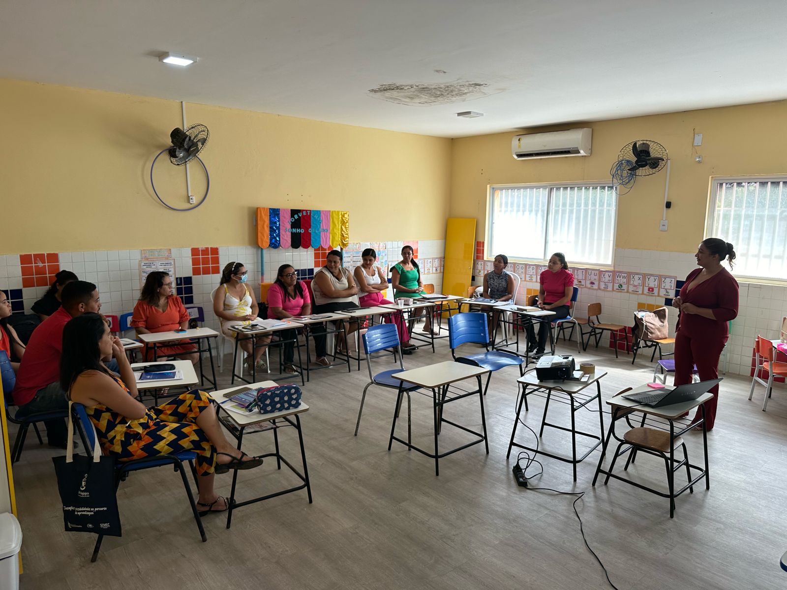 Imagem capa da notícia Secretaria Municipal de Educação realiza 2ª formação do Pro Alfabetização na Idade Certa – PPAIC