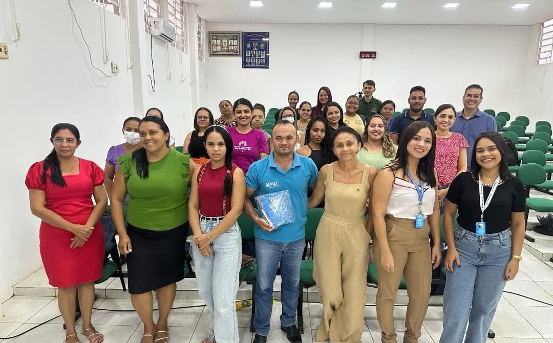 Imagem capa da notícia Secretaria Municipal de Educação realiza formação sobre implementação da plataforma mobieduca.me 