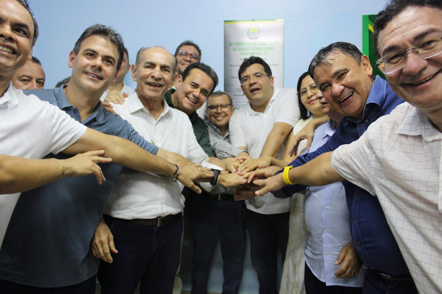 Imagem capa da notícia Governador Rafael Fonteles visita Francinópolis, inaugura obras e fecha parceria com o Prefeito Dr. Antonio Luiz