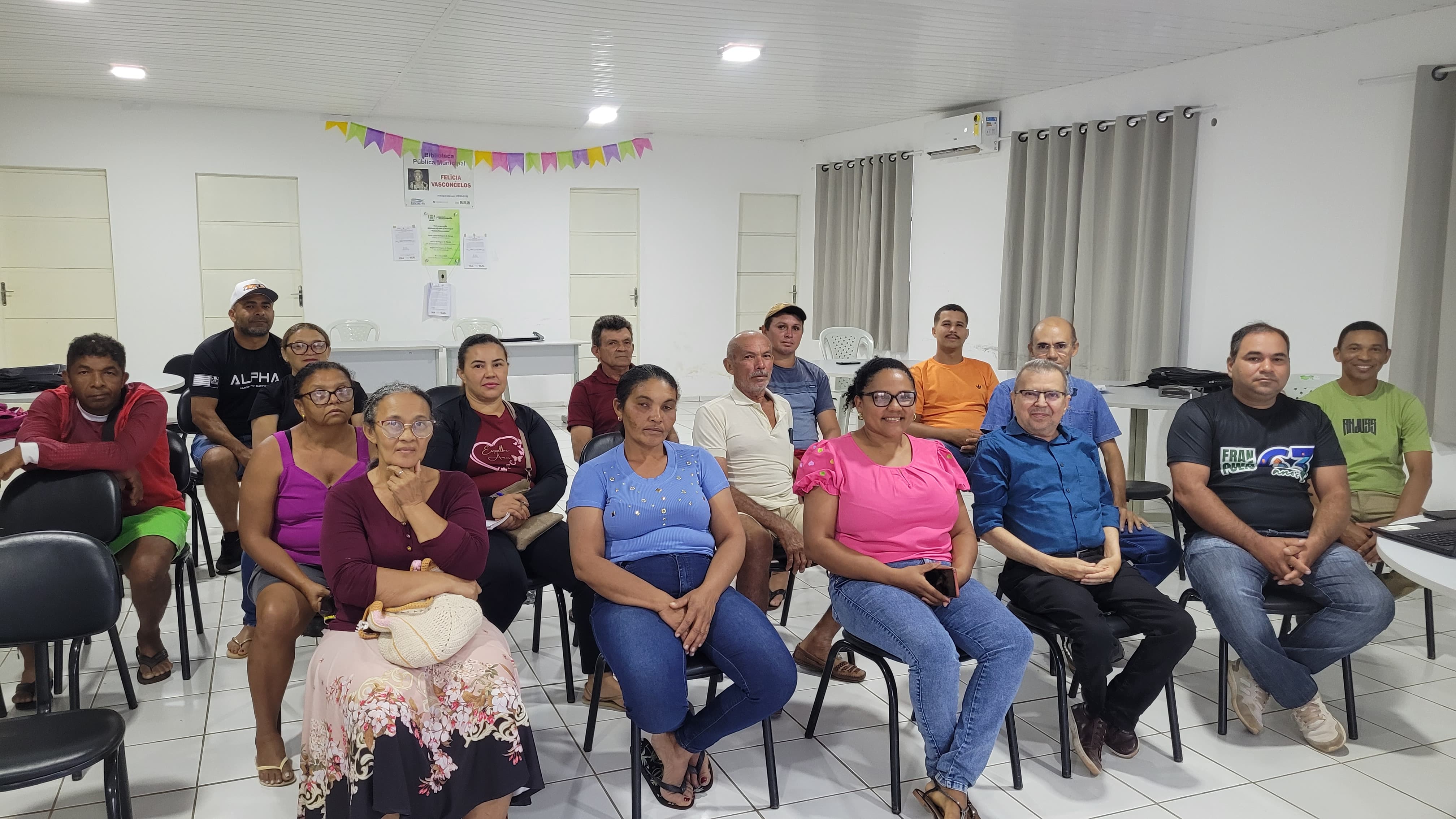 Imagem capa da notícia Reunião com agricultores apresenta novos técnicos que irão fortalecer a agricultura familiar em Francinópolis